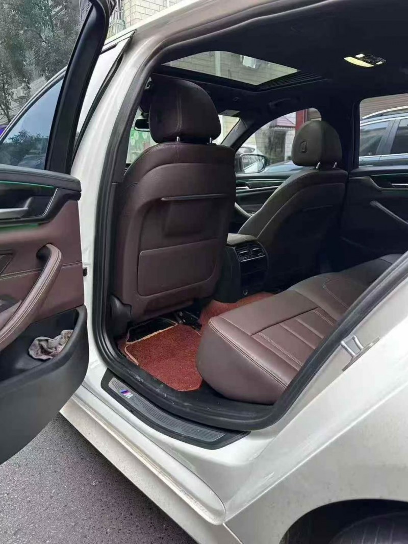 湘潭19年宝马5系4