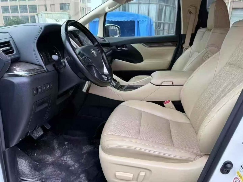 宁波21年丰田埃尔法6