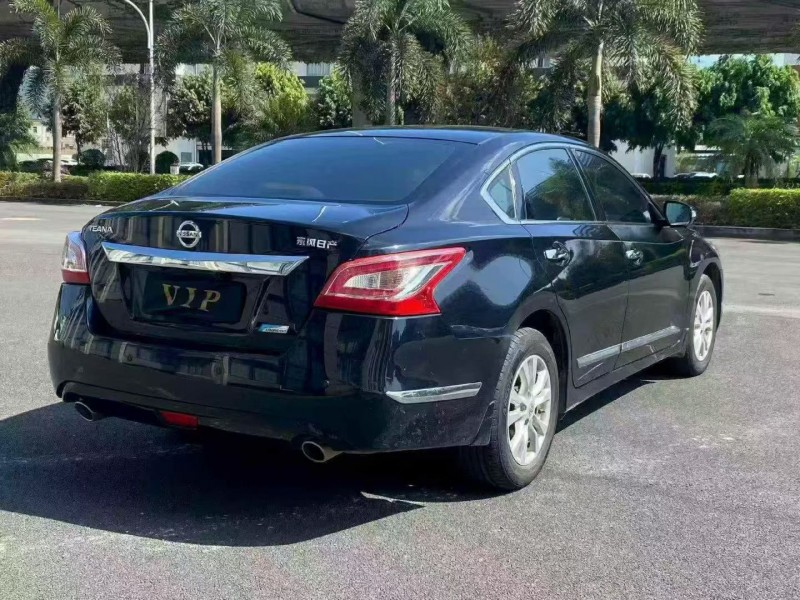 三明15年日产天籁7