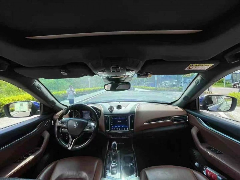 东莞18年玛莎拉蒂Levante4