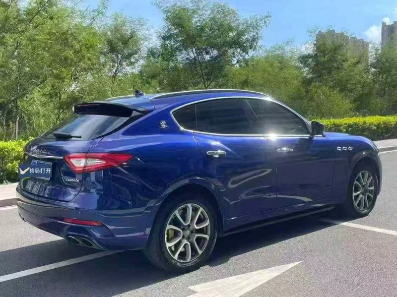 东莞18年玛莎拉蒂Levante8