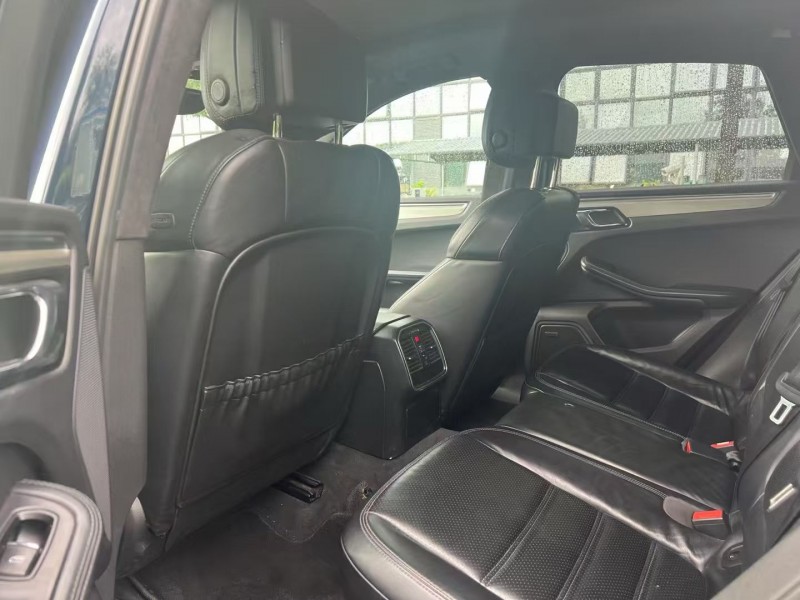 东莞16年保时捷Macan4