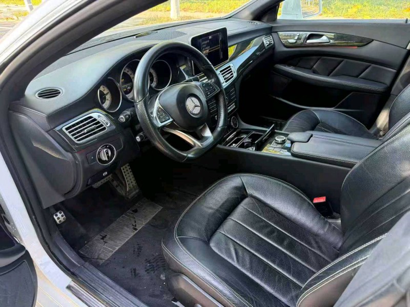 徐州17年奔驰CLS9