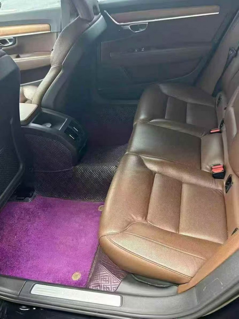 桂林19年沃尔沃S904