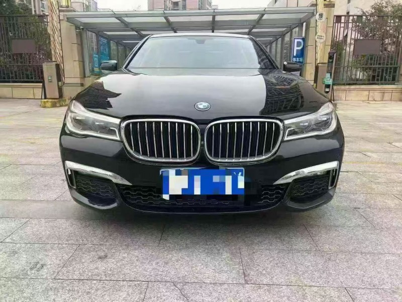 九江18年宝马7系1