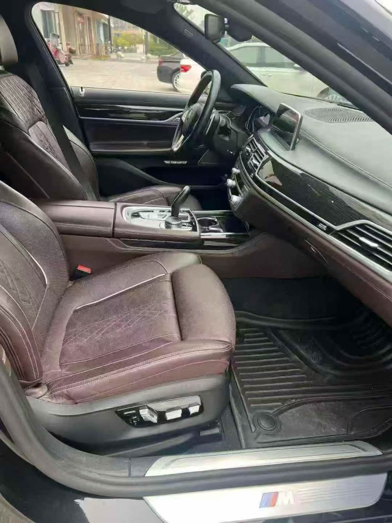 九江18年宝马7系5
