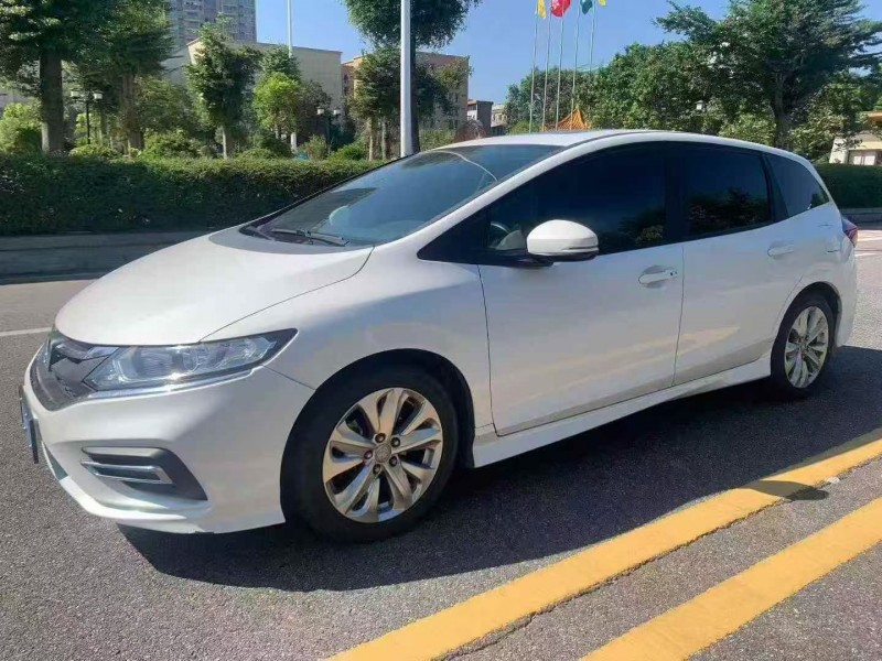 深圳19年本田杰德2