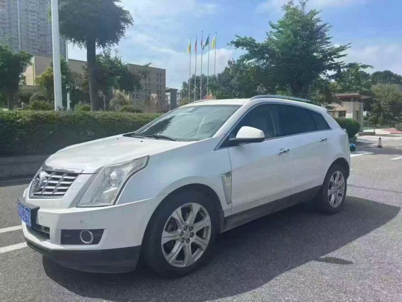 汕头16年凯迪拉克SRX2