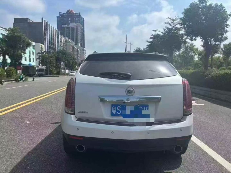 汕头16年凯迪拉克SRX9