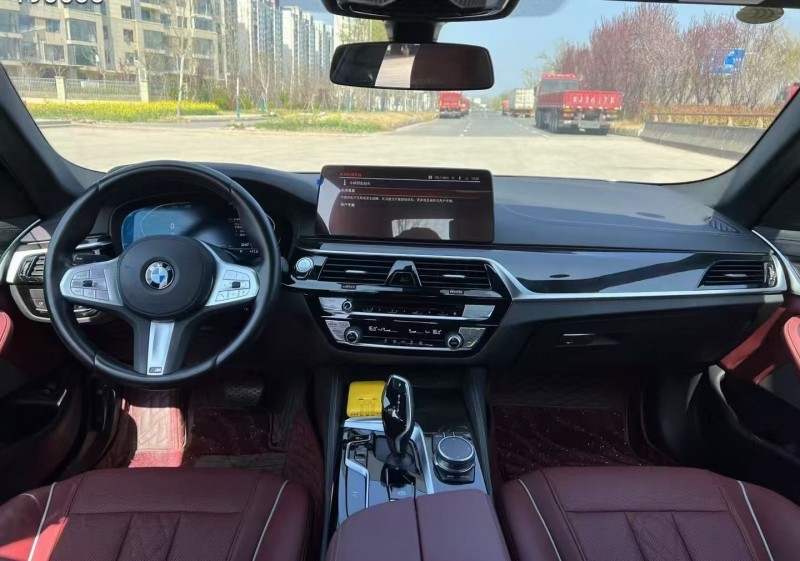 盐城23年宝马5系5