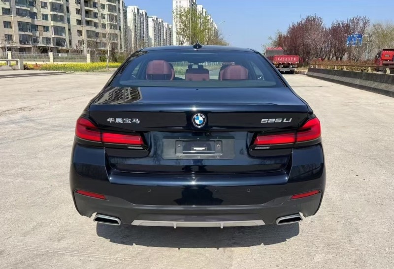 盐城23年宝马5系9
