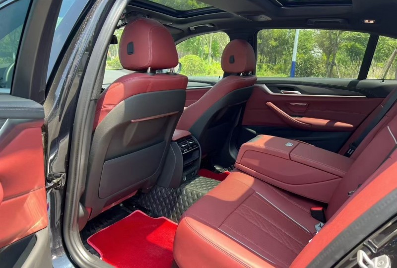 盐城23年宝马5系4