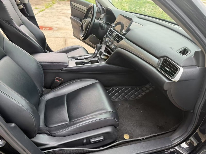 徐州20年本田雅阁6