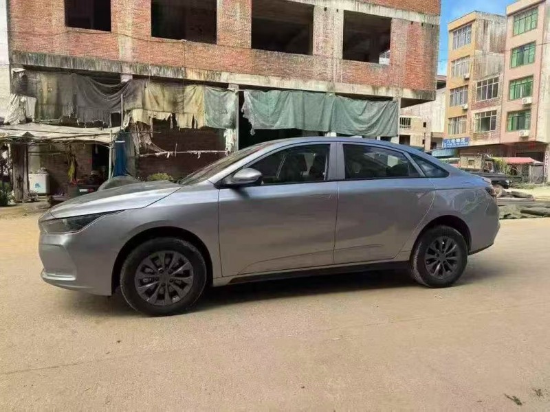 桂林24年吉利几何3