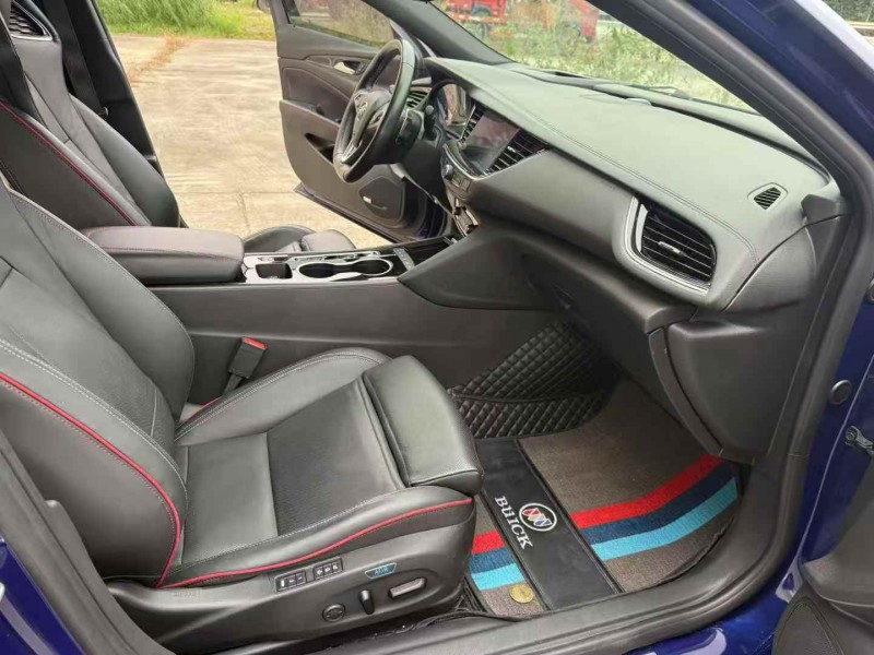 徐州20年别克君威6