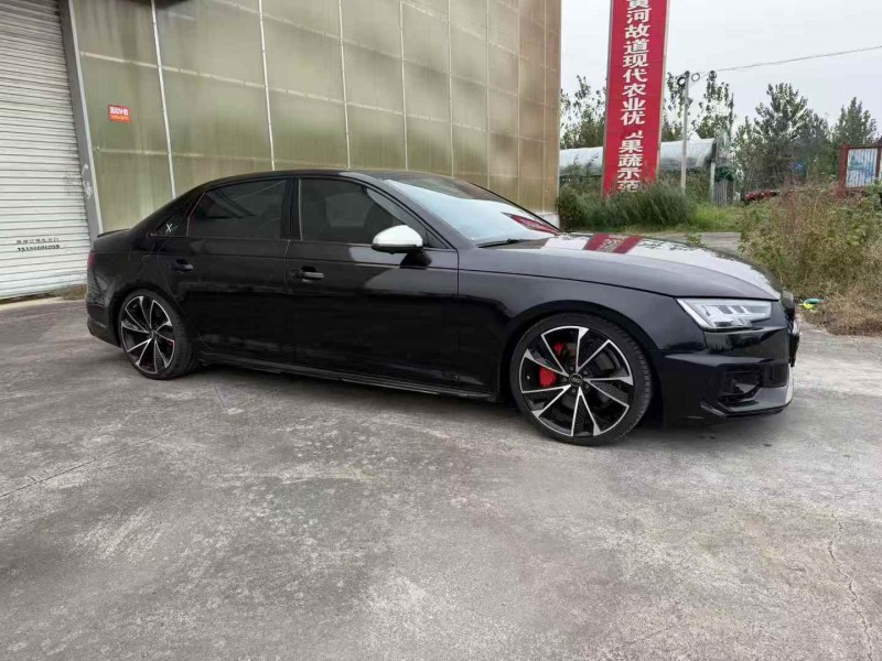 徐州19年奥迪A4L3
