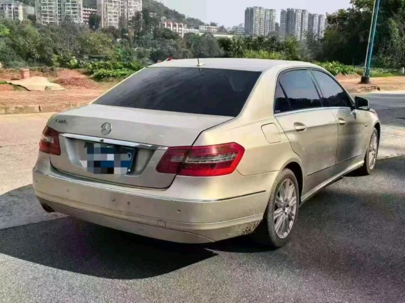 泉州12年奔驰E8