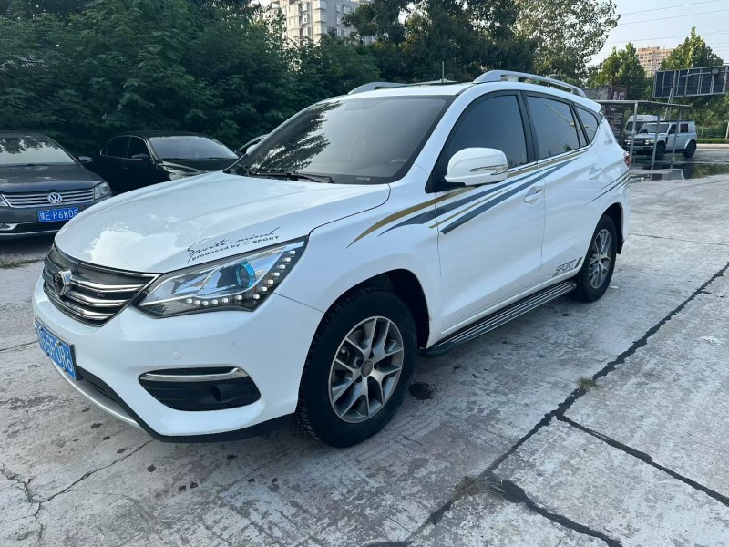 许昌18年比亚迪宋3