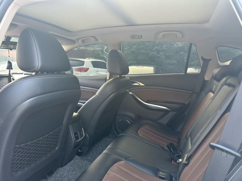 许昌18年比亚迪宋4