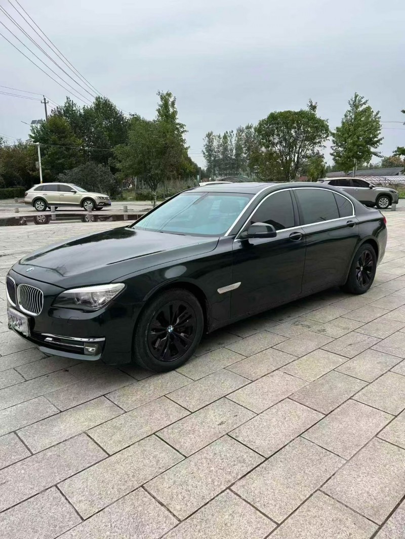 宜昌13年宝马7系2