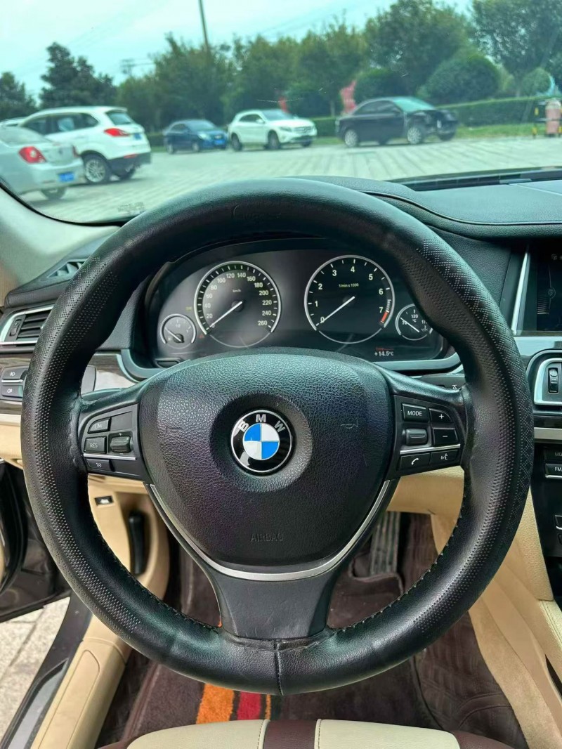 宜昌13年宝马7系9