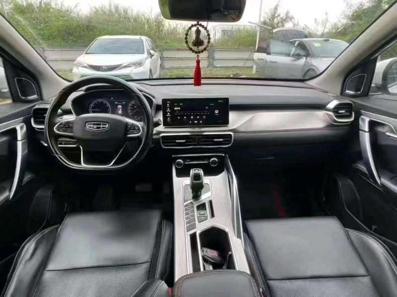 广州19年吉利缤越9