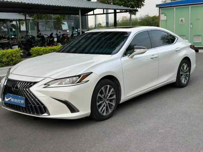 东莞22年雷克萨斯ES2