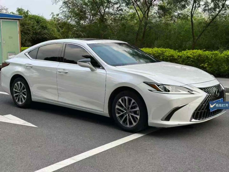 东莞22年雷克萨斯ES3