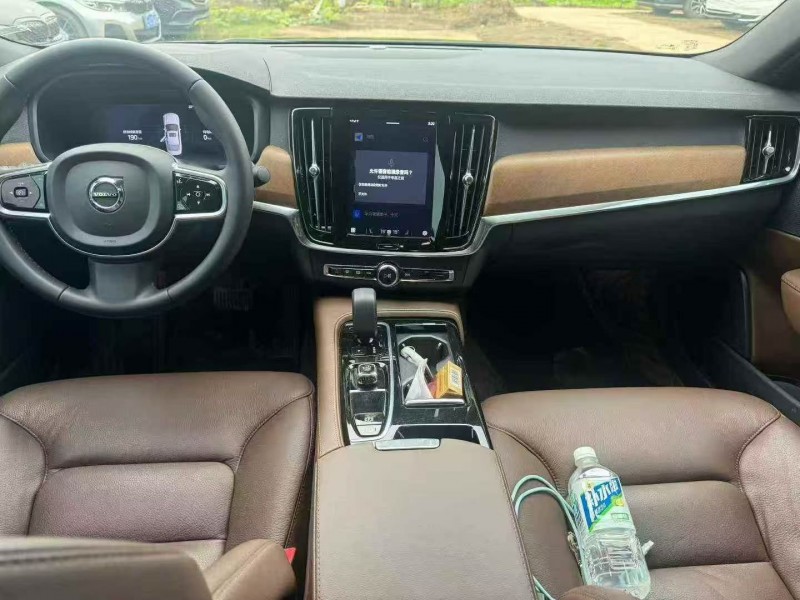 十堰24年沃尔沃S906