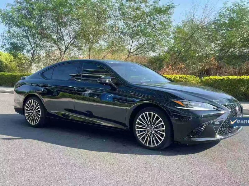东莞19年雷克萨斯ES3