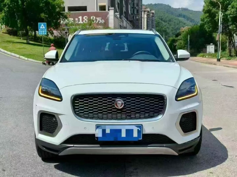 三明23年捷豹E-PACE1