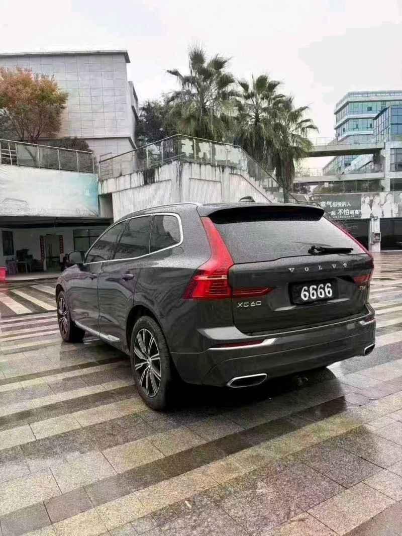 南昌20年沃尔沃XC606
