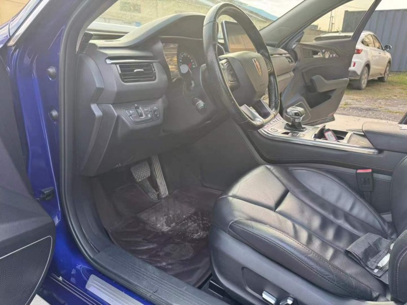 徐州21年红旗H57