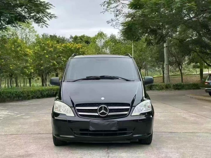 三明13年奔驰威霆1