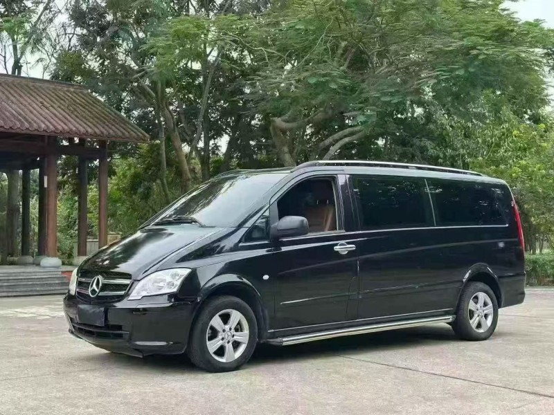 三明13年奔驰威霆2