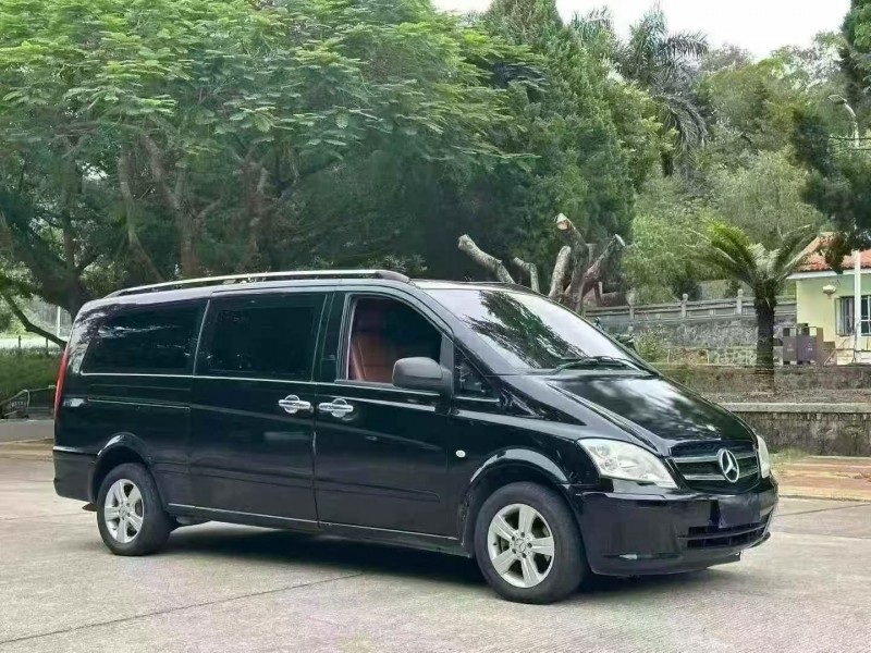 三明13年奔驰威霆3