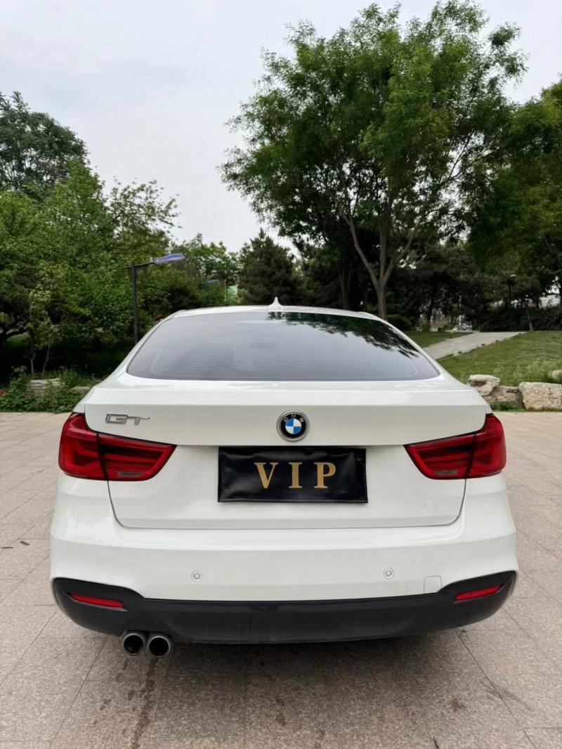 邢台18年宝马3系9