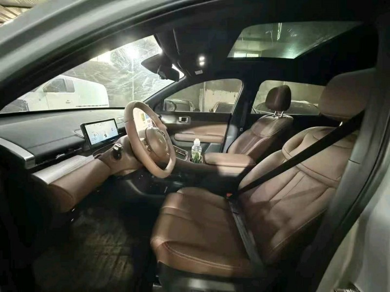 新乡25年五菱汽车星光7