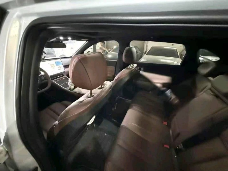 新乡25年五菱汽车星光8