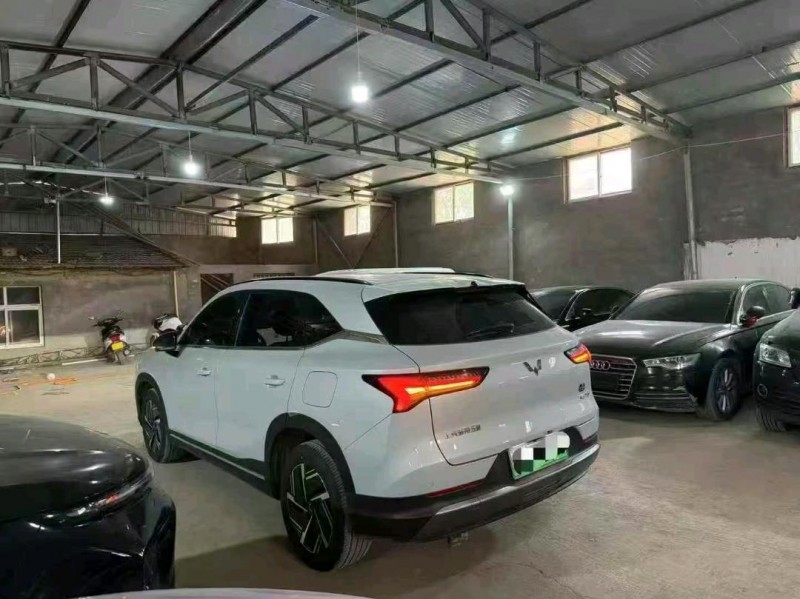 新乡25年五菱汽车星光9