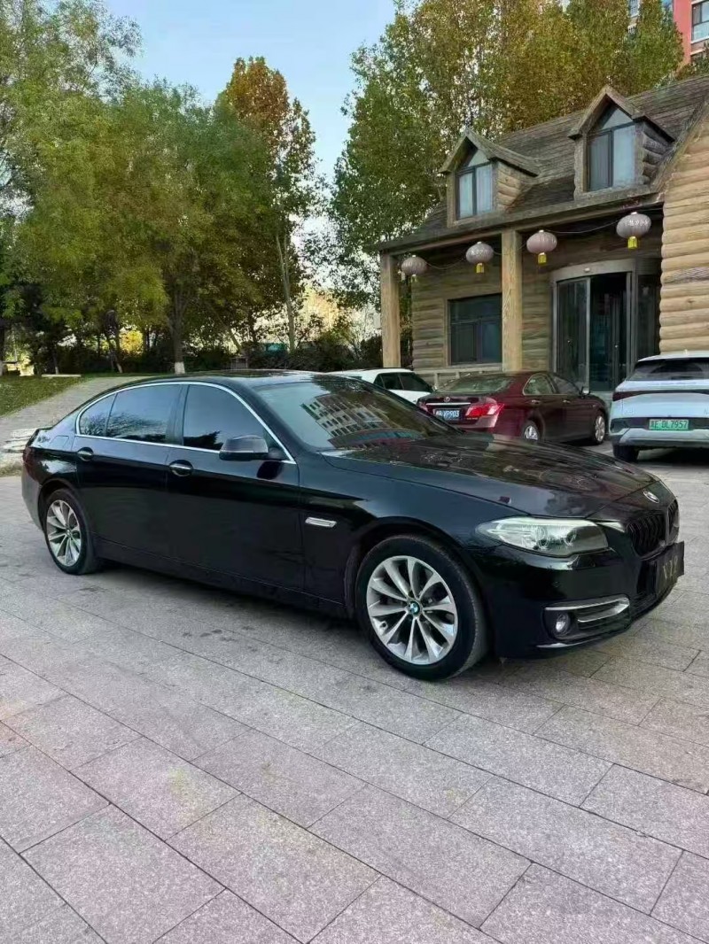 邢台17年宝马5系3