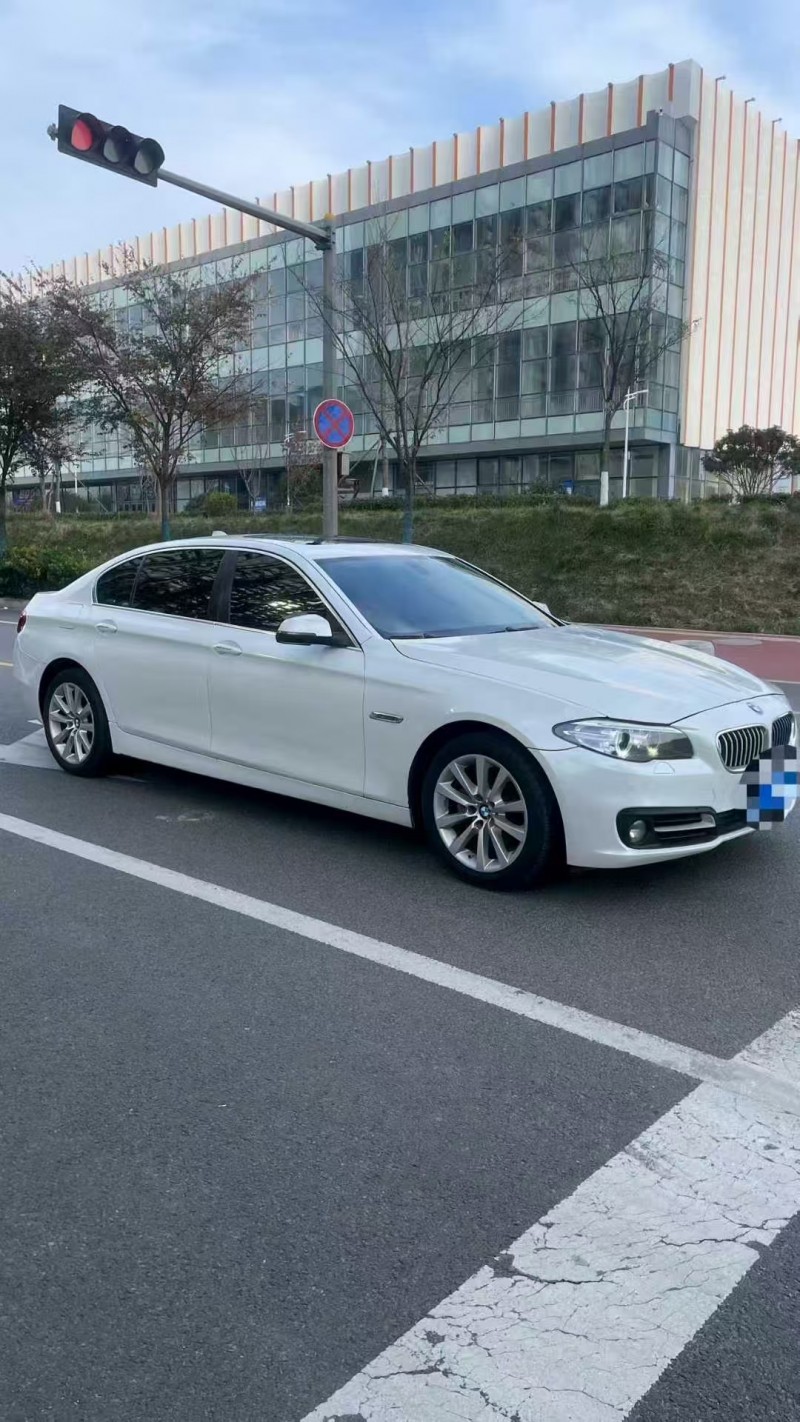 日照15年宝马5系2