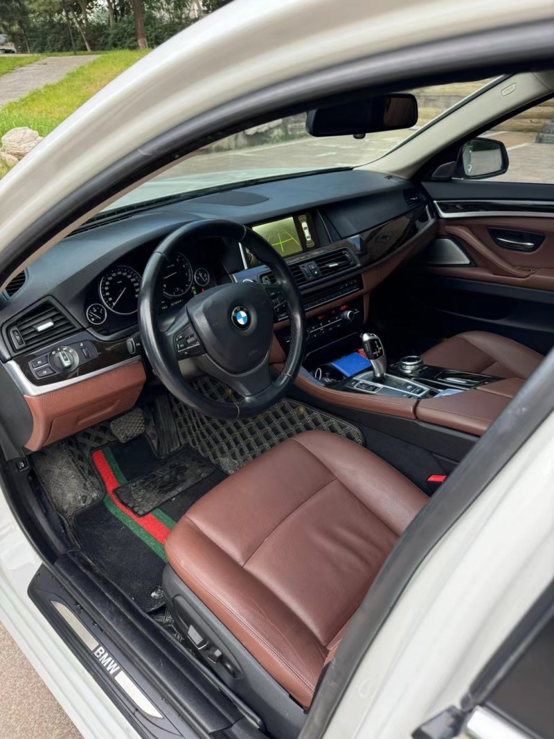 邢台14年宝马5系4