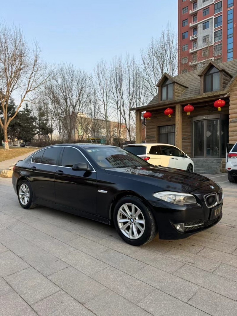 邢台13年宝马5系3