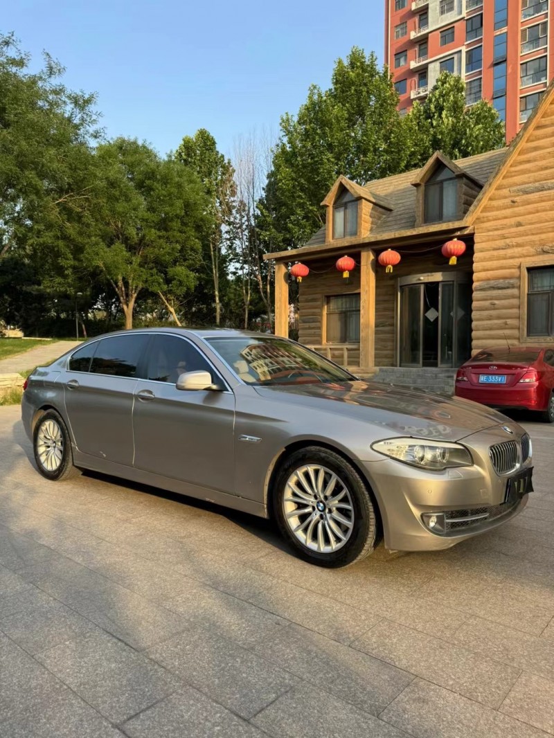 邢台12年宝马5系3