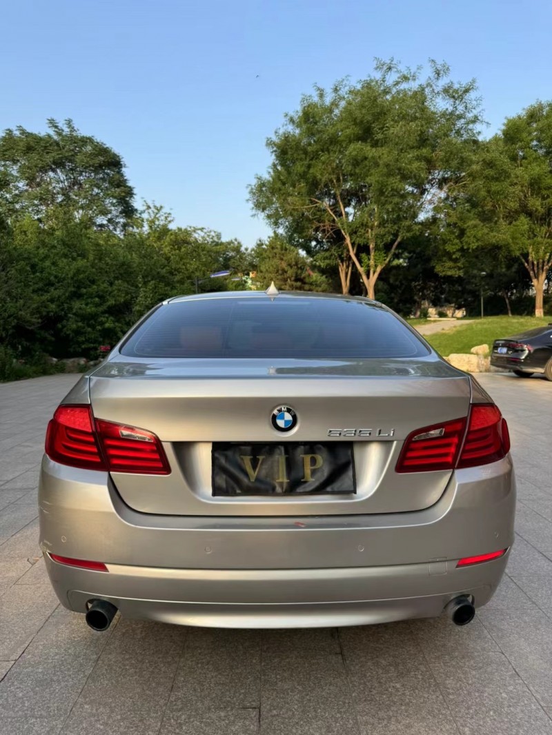 邢台12年宝马5系9