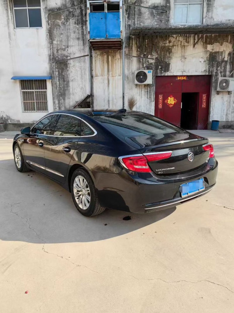 许昌18年别克君越5