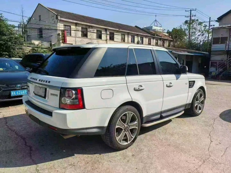 衡阳12年路虎揽胜运动5