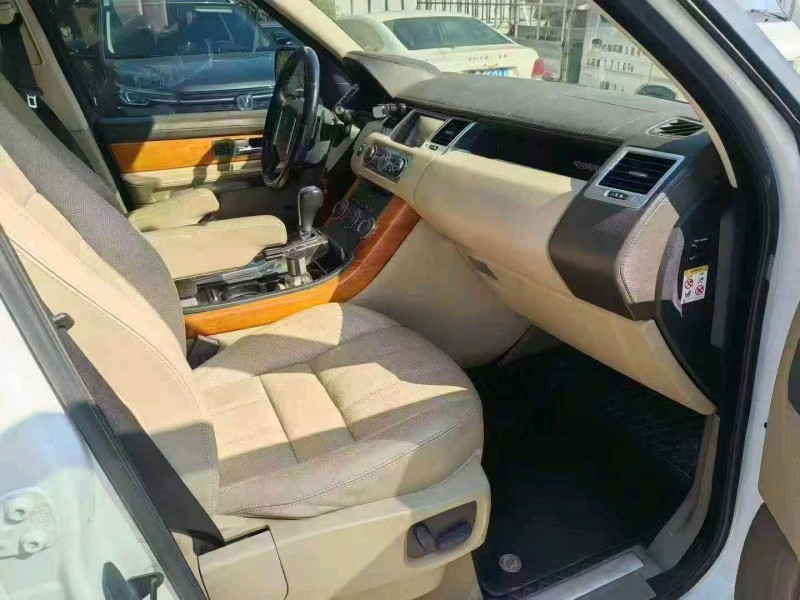 衡阳12年路虎揽胜运动6