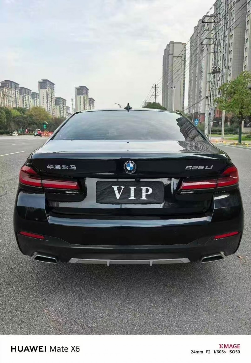 淮南22年宝马5系9